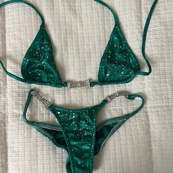 6 PIECE SET COMPETITION SWIMSUIT FOR SALE - Picture 5 of 7